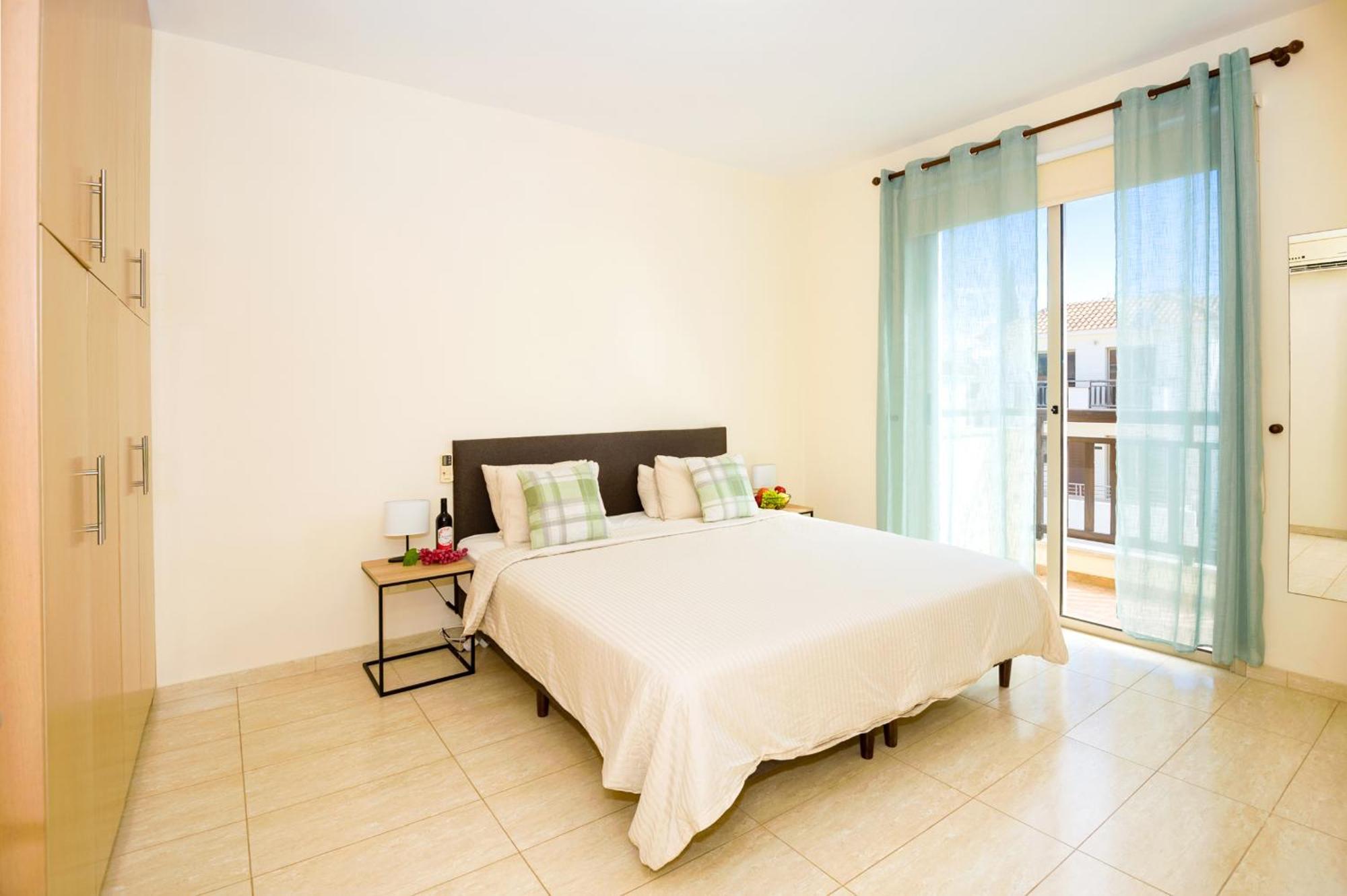 Villa Oasis Pernera Ngoại thất bức ảnh