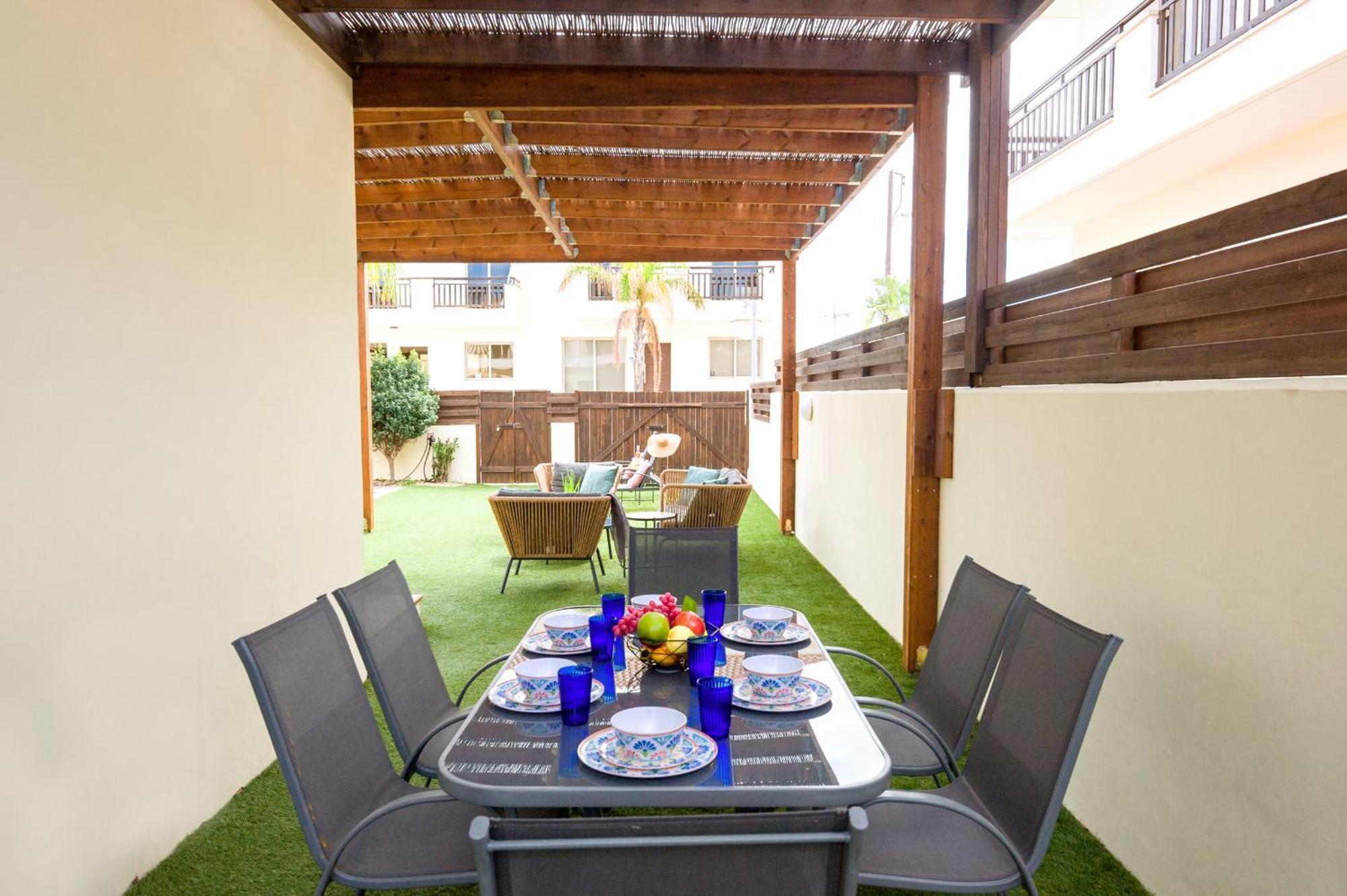 Villa Oasis Pernera Ngoại thất bức ảnh